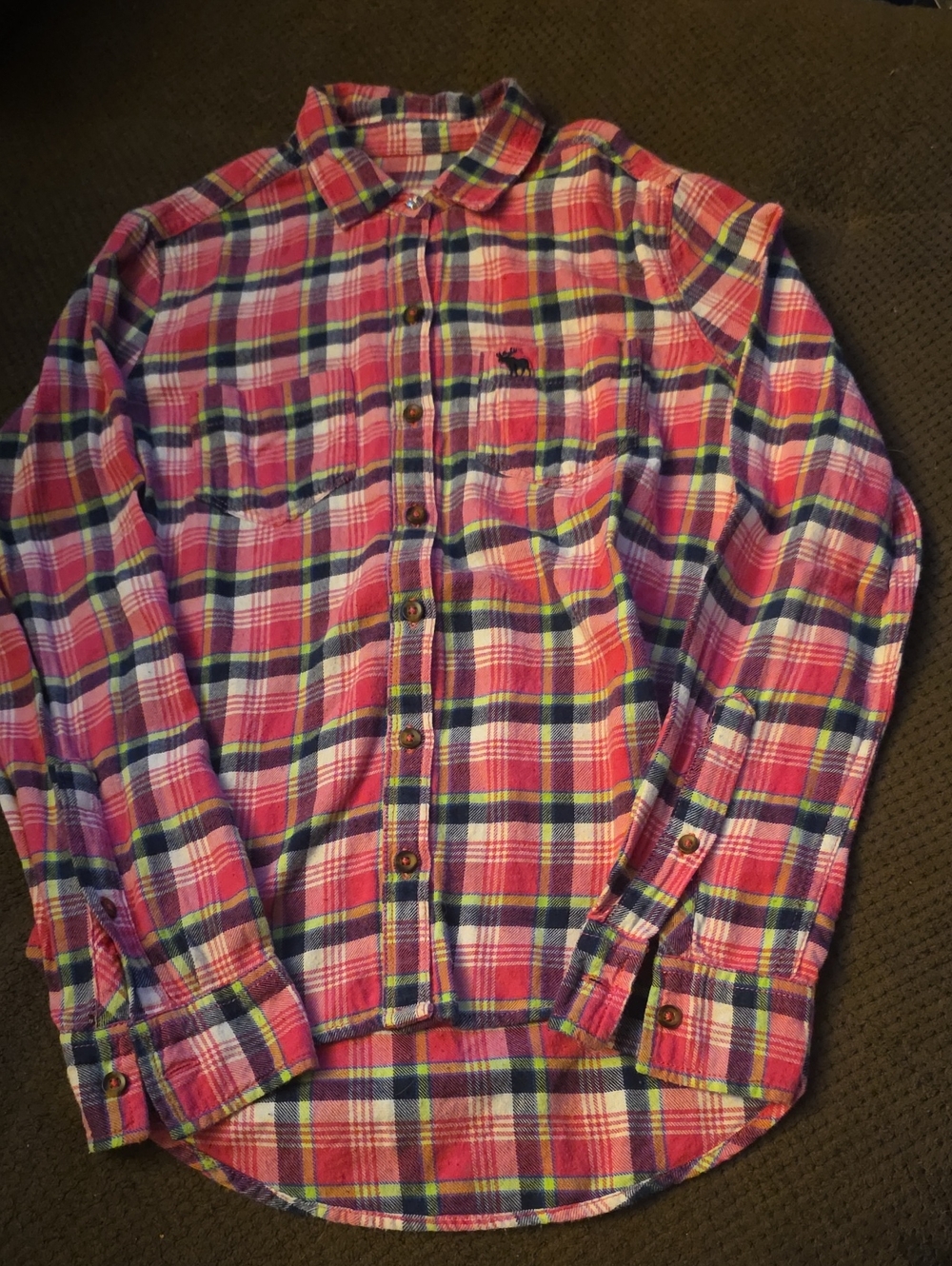 ABERCROMBIE & FITCH KIDS: Girls Plaid Button-Up Shirt in Pink